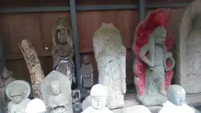 天台宗玄清法流　胸の観音寺の仏像