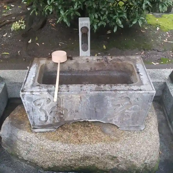 國領神社の手水舎