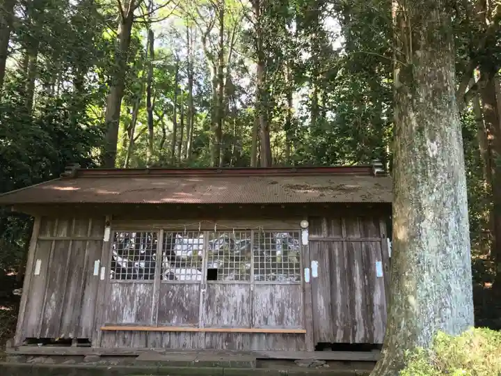 八幡神社の本殿・本堂
