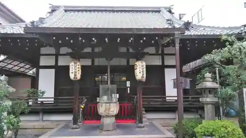 神泉苑の建物その他