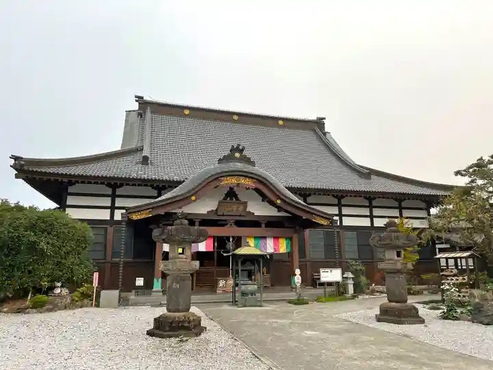 法長寺の本殿・本堂