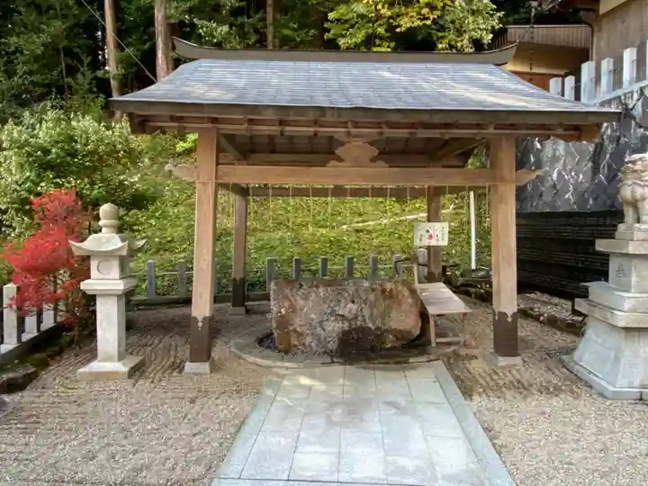 伊賀東照宮の手水舎