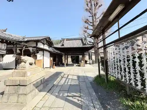 摩利支天堂 禅居庵の{uncategorized: "未分類", other: "その他", undefined: "問題あり", building: "その他建物", grave: "お墓", sacred_gate: "鳥居", guardian: "狛犬", statue: "像", buddha: "仏像", history: "歴史", nature: "自然", garden: "庭園", animal: "動物", pagoda: "塔", temizu: "手水舎", mountain_gate: "山門・神門", sanctuary: "本殿・本堂", subordinate: "末社・摂社", art: "芸術", scenery: "景色", jizo: "地蔵", ema: "絵馬", goshuin: "御朱印", omikuji: "おみくじ", items: "授与品その他", amulet: "お守り", goshuincho: "御朱印帳", eats: "食事", festival: "お祭り", votive_dance: "神楽", shichigosan: "七五三参", wedding: "結婚式", experience: "体験その他", initially: "初詣", around: "周辺", anti_infection: "感染症対策"}