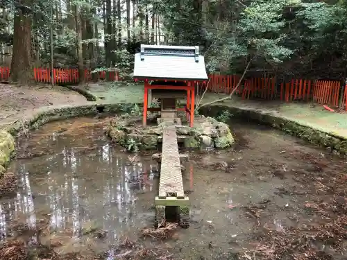 石山寺の{uncategorized: "未分類", other: "その他", undefined: "問題あり", building: "その他建物", grave: "お墓", sacred_gate: "鳥居", guardian: "狛犬", statue: "像", buddha: "仏像", history: "歴史", nature: "自然", garden: "庭園", animal: "動物", pagoda: "塔", temizu: "手水舎", mountain_gate: "山門・神門", sanctuary: "本殿・本堂", subordinate: "末社・摂社", art: "芸術", scenery: "景色", jizo: "地蔵", ema: "絵馬", goshuin: "御朱印", omikuji: "おみくじ", items: "授与品その他", amulet: "お守り", goshuincho: "御朱印帳", eats: "食事", festival: "お祭り", votive_dance: "神楽", shichigosan: "七五三参", wedding: "結婚式", experience: "体験その他", initially: "初詣", around: "周辺", anti_infection: "感染症対策"}