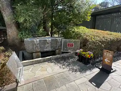 千鳥ヶ淵戦没者墓苑(東京都)