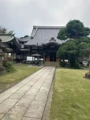 長泉寺の本殿・本堂