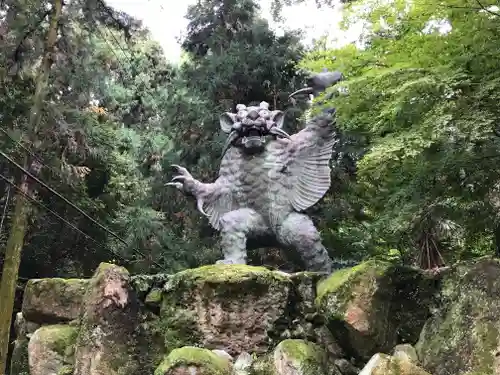 根香寺の像