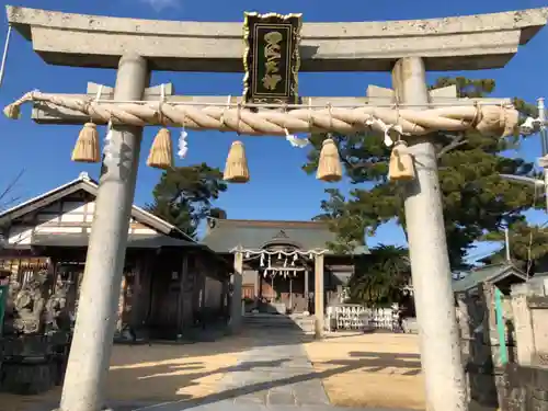 四所神社の鳥居