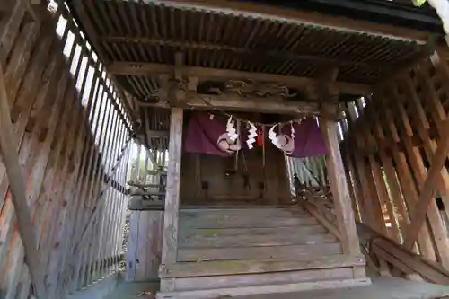 境神社の本殿・本堂