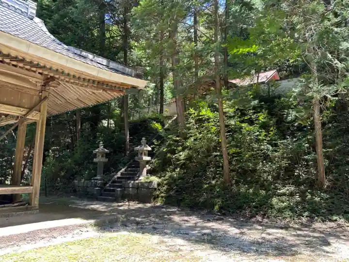 野神社の本殿・本堂