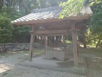 神明宮の手水舎