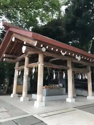 東郷神社の手水舎