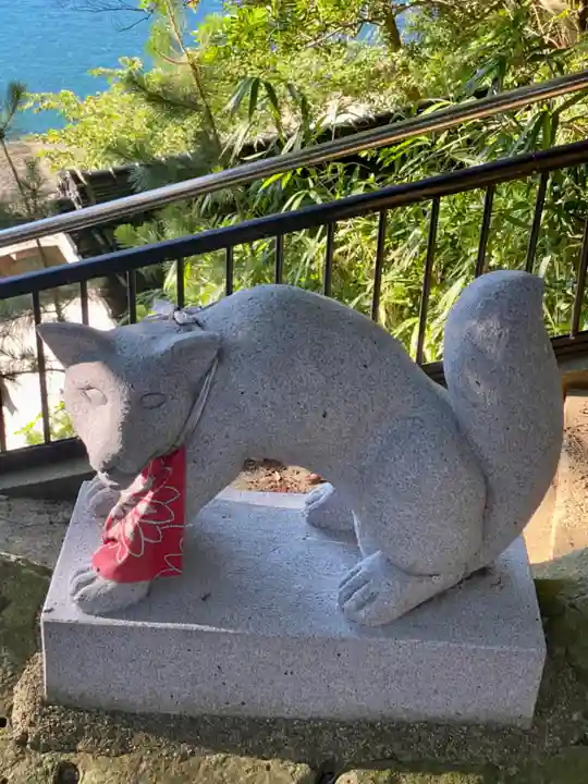 橋塚稲荷神社の狛犬