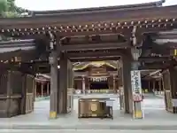 亀ケ池八幡宮の山門・神門