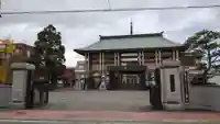 千正寺の本殿・本堂
