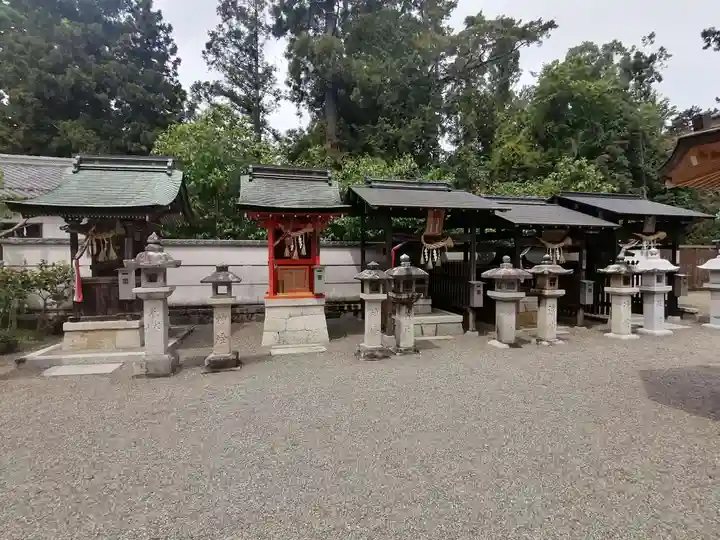 沙沙貴神社の末社・摂社