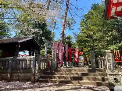 東伏見稲荷神社の{uncategorized: "未分類", other: "その他", undefined: "問題あり", building: "その他建物", grave: "お墓", sacred_gate: "鳥居", guardian: "狛犬", statue: "像", buddha: "仏像", history: "歴史", nature: "自然", garden: "庭園", animal: "動物", pagoda: "塔", temizu: "手水舎", mountain_gate: "山門・神門", sanctuary: "本殿・本堂", subordinate: "末社・摂社", art: "芸術", scenery: "景色", jizo: "地蔵", ema: "絵馬", goshuin: "御朱印", omikuji: "おみくじ", items: "授与品その他", amulet: "お守り", goshuincho: "御朱印帳", eats: "食事", festival: "お祭り", votive_dance: "神楽", shichigosan: "七五三参", wedding: "結婚式", experience: "体験その他", initially: "初詣", around: "周辺", anti_infection: "感染症対策"}