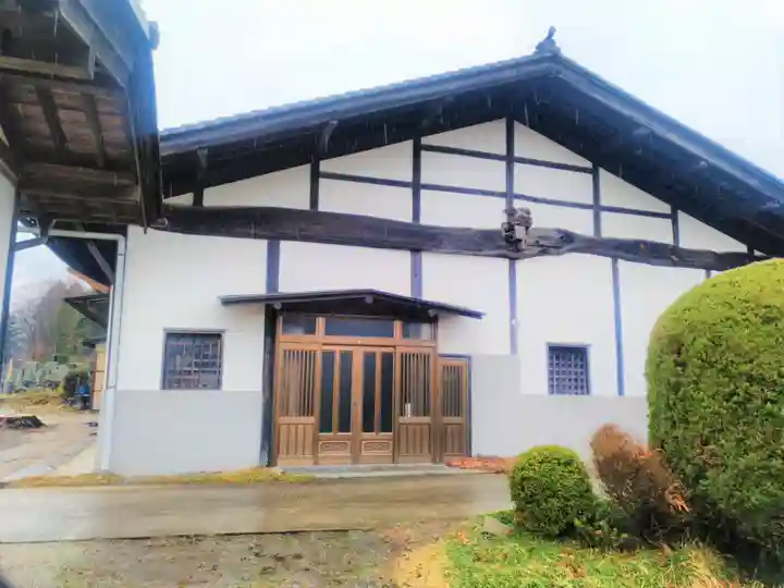 蓮照寺の本殿・本堂