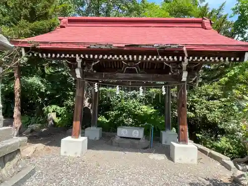 丸瀬布神社の手水舎
