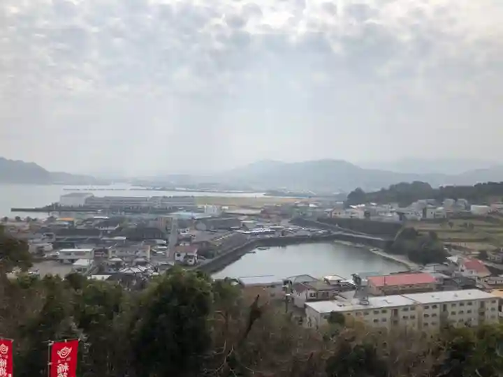 本徳稲荷神社の周辺