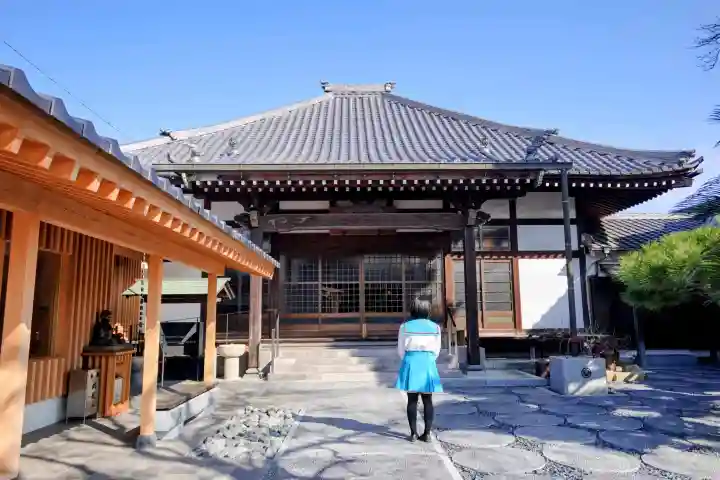 生路山 常照寺の本殿・本堂