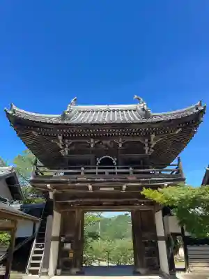 安楽寺の{uncategorized: "未分類", other: "その他", undefined: "問題あり", building: "その他建物", grave: "お墓", sacred_gate: "鳥居", guardian: "狛犬", statue: "像", buddha: "仏像", history: "歴史", nature: "自然", garden: "庭園", animal: "動物", pagoda: "塔", temizu: "手水舎", mountain_gate: "山門・神門", sanctuary: "本殿・本堂", subordinate: "末社・摂社", art: "芸術", scenery: "景色", jizo: "地蔵", ema: "絵馬", goshuin: "御朱印", omikuji: "おみくじ", items: "授与品その他", amulet: "お守り", goshuincho: "御朱印帳", eats: "食事", festival: "お祭り", votive_dance: "神楽", shichigosan: "七五三参", wedding: "結婚式", experience: "体験その他", initially: "初詣", around: "周辺", anti_infection: "感染症対策"}