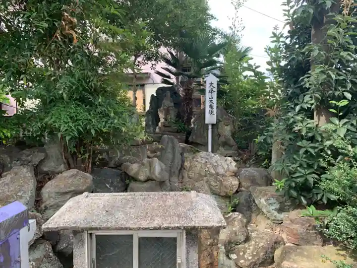 六生社の末社・摂社