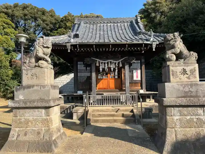 宇佐神社の{uncategorized: "未分類", other: "その他", undefined: "問題あり", building: "その他建物", grave: "お墓", sacred_gate: "鳥居", guardian: "狛犬", statue: "像", buddha: "仏像", history: "歴史", nature: "自然", garden: "庭園", animal: "動物", pagoda: "塔", temizu: "手水舎", mountain_gate: "山門・神門", sanctuary: "本殿・本堂", subordinate: "末社・摂社", art: "芸術", scenery: "景色", jizo: "地蔵", ema: "絵馬", goshuin: "御朱印", omikuji: "おみくじ", items: "授与品その他", amulet: "お守り", goshuincho: "御朱印帳", eats: "食事", festival: "お祭り", votive_dance: "神楽", shichigosan: "七五三参", wedding: "結婚式", experience: "体験その他", initially: "初詣", around: "周辺", anti_infection: "感染症対策"}