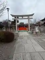 車折神社の{uncategorized: "未分類", other: "その他", undefined: "問題あり", building: "その他建物", grave: "お墓", sacred_gate: "鳥居", guardian: "狛犬", statue: "像", buddha: "仏像", history: "歴史", nature: "自然", garden: "庭園", animal: "動物", pagoda: "塔", temizu: "手水舎", mountain_gate: "山門・神門", sanctuary: "本殿・本堂", subordinate: "末社・摂社", art: "芸術", scenery: "景色", jizo: "地蔵", ema: "絵馬", goshuin: "御朱印", omikuji: "おみくじ", items: "授与品その他", amulet: "お守り", goshuincho: "御朱印帳", eats: "食事", festival: "お祭り", votive_dance: "神楽", shichigosan: "七五三参", wedding: "結婚式", experience: "体験その他", initially: "初詣", around: "周辺", anti_infection: "感染症対策"}