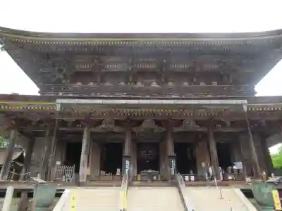 金峯山寺の本殿・本堂