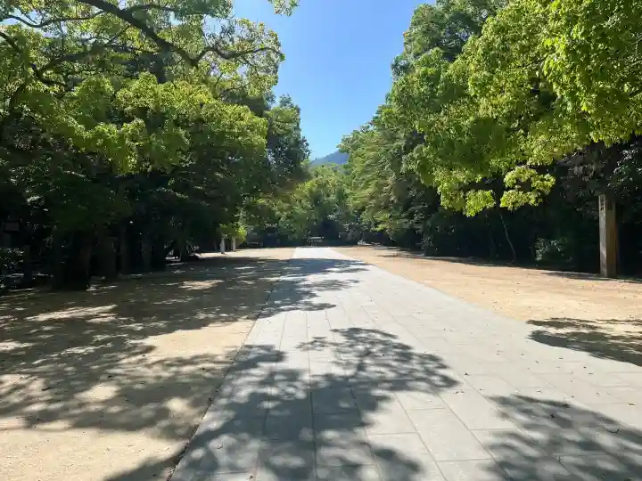 大山祇神社の{uncategorized: "未分類", other: "その他", undefined: "問題あり", building: "その他建物", grave: "お墓", sacred_gate: "鳥居", guardian: "狛犬", statue: "像", buddha: "仏像", history: "歴史", nature: "自然", garden: "庭園", animal: "動物", pagoda: "塔", temizu: "手水舎", mountain_gate: "山門・神門", sanctuary: "本殿・本堂", subordinate: "末社・摂社", art: "芸術", scenery: "景色", jizo: "地蔵", ema: "絵馬", goshuin: "御朱印", omikuji: "おみくじ", items: "授与品その他", amulet: "お守り", goshuincho: "御朱印帳", eats: "食事", festival: "お祭り", votive_dance: "神楽", shichigosan: "七五三参", wedding: "結婚式", experience: "体験その他", initially: "初詣", around: "周辺", anti_infection: "感染症対策"}