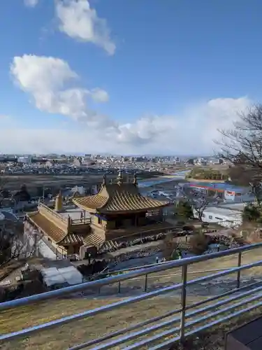 チベット仏教寺院強巴林（チャンバリン）の景色