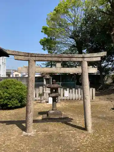 野中寺の鳥居