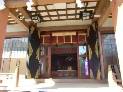白鬚神社の本殿・本堂