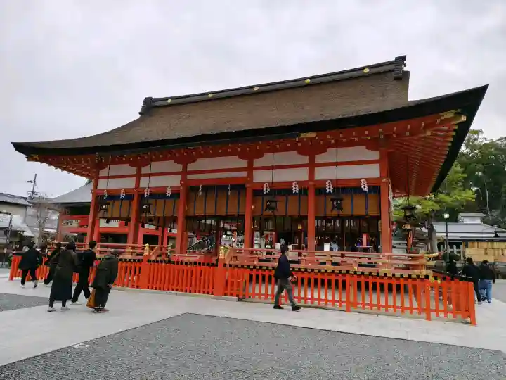 伏見稲荷大社の{uncategorized: "未分類", other: "その他", undefined: "問題あり", building: "その他建物", grave: "お墓", sacred_gate: "鳥居", guardian: "狛犬", statue: "像", buddha: "仏像", history: "歴史", nature: "自然", garden: "庭園", animal: "動物", pagoda: "塔", temizu: "手水舎", mountain_gate: "山門・神門", sanctuary: "本殿・本堂", subordinate: "末社・摂社", art: "芸術", scenery: "景色", jizo: "地蔵", ema: "絵馬", goshuin: "御朱印", omikuji: "おみくじ", items: "授与品その他", amulet: "お守り", goshuincho: "御朱印帳", eats: "食事", festival: "お祭り", votive_dance: "神楽", shichigosan: "七五三参", wedding: "結婚式", experience: "体験その他", initially: "初詣", around: "周辺", anti_infection: "感染症対策"}