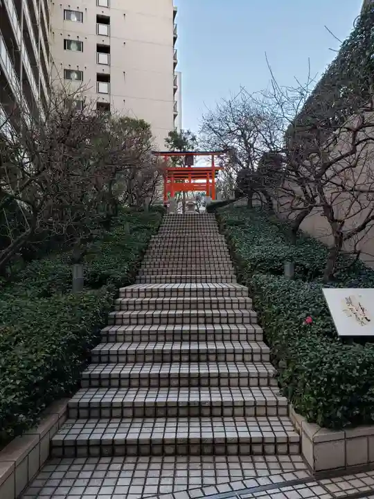 銀世界稲荷神社の鳥居