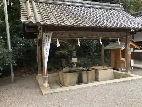馬見岡綿向神社の手水舎