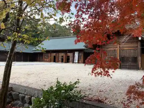 滋賀県護国神社の建物その他