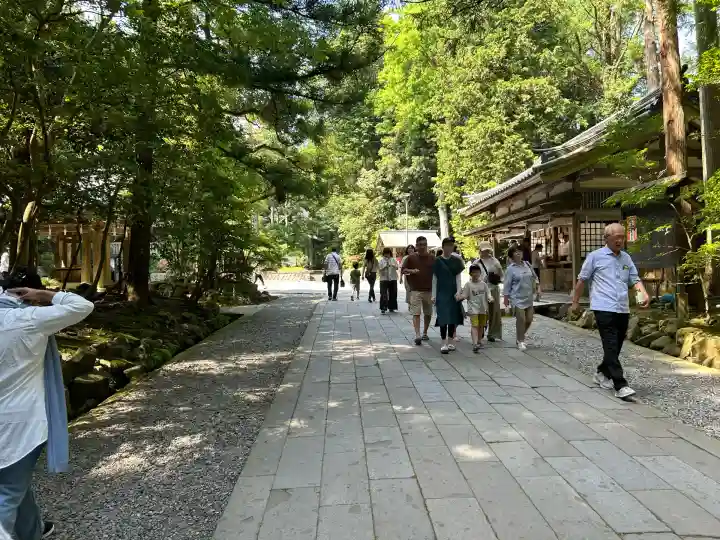 彌彦神社(新潟県)