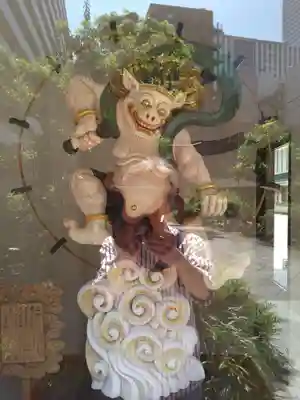 成子天神社の像