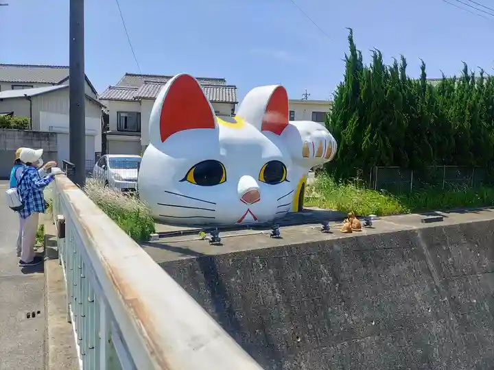 神明社(常滑神明社)の周辺