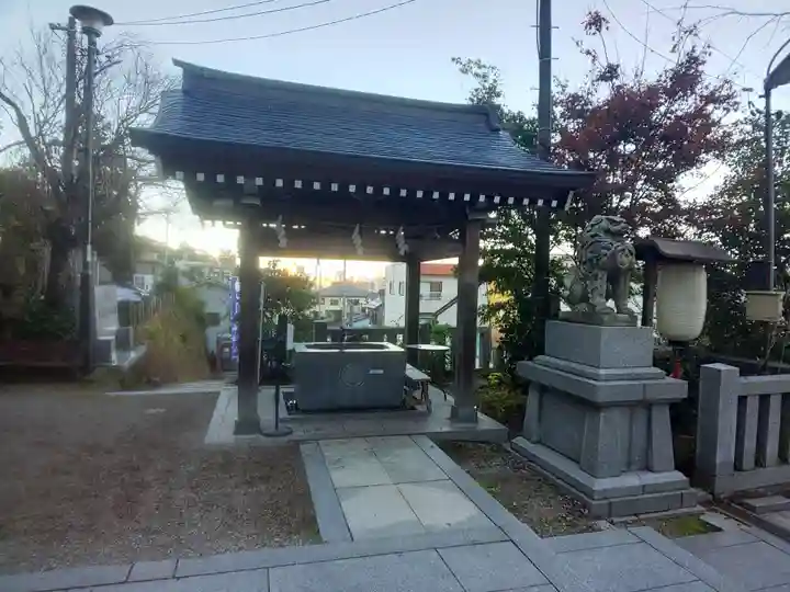 毛谷黒龍神社の手水舎