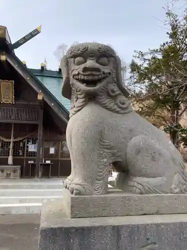 壮瞥神社の狛犬