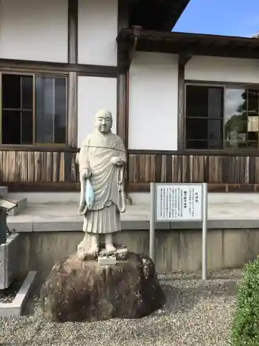 太平寺の像