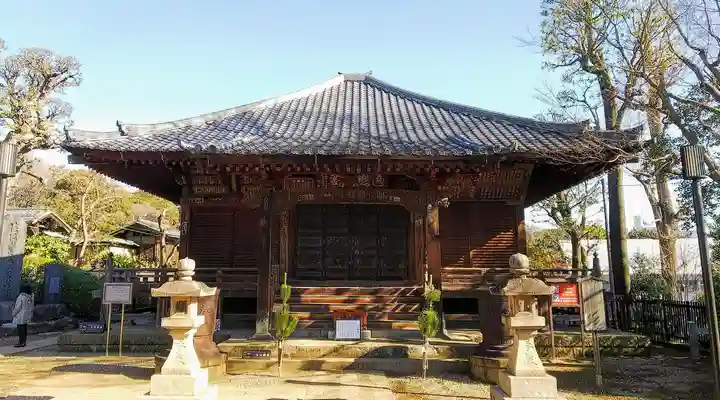 護国寺の本殿・本堂
