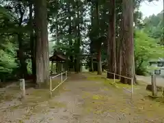 石座神社の建物その他