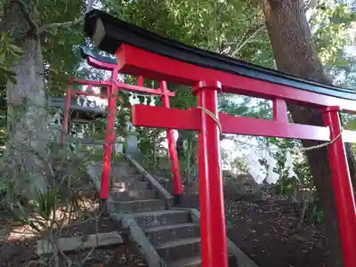 池辺杉山神社の末社・摂社
