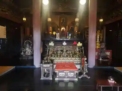 長寿院の本殿・本堂