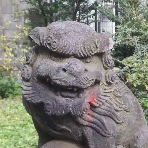 新橋鹽竃神社の狛犬