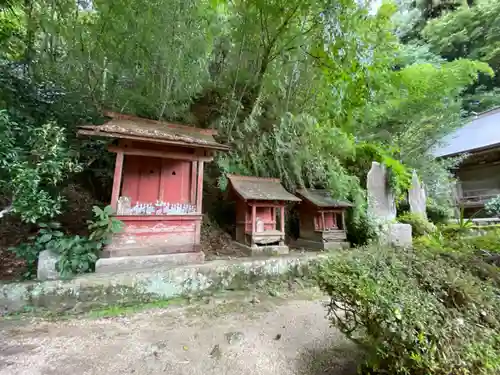 備中高梁稲荷神社の末社・摂社